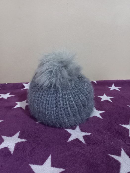 Căciulă tip șapcă