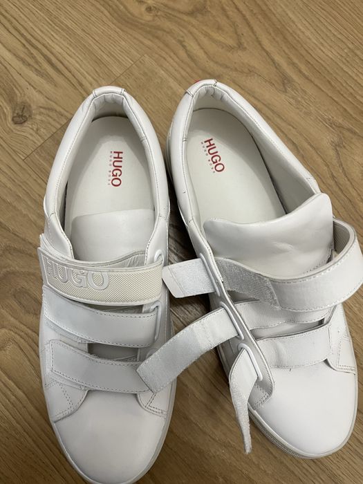 Продам кроссовки Hugo Boss