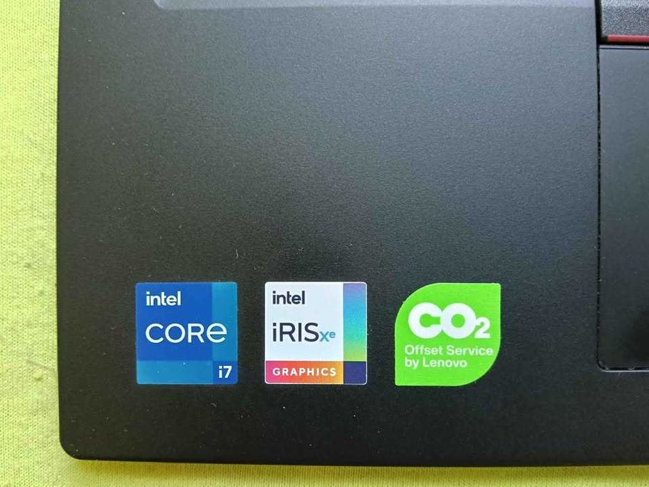 Lenovo Thinkpad L13 i7-1165G7 16GB DDR4 1TB Samsung USB-C Charger