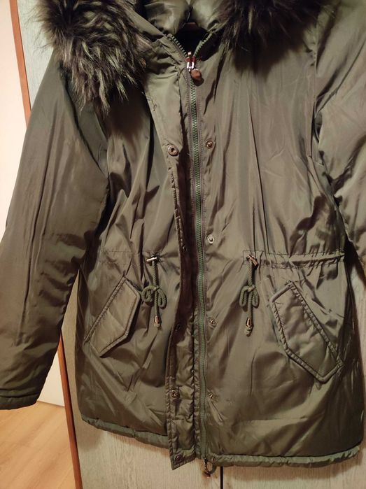 Зимно дамско яке.