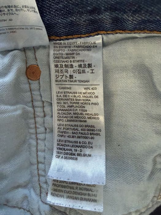 Blugi LEVIS 501 Albastru Barbati | Marime 42 x 30 (Talie 110 cm)