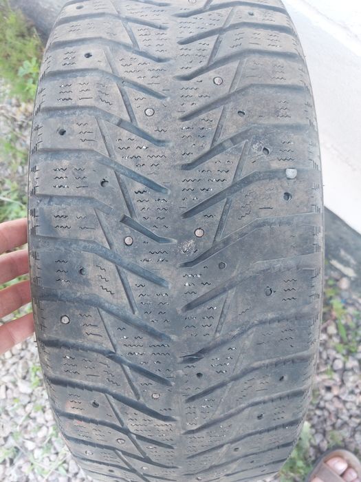 продам шины на 17