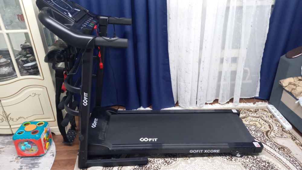 Продам беговую дорожку срочно