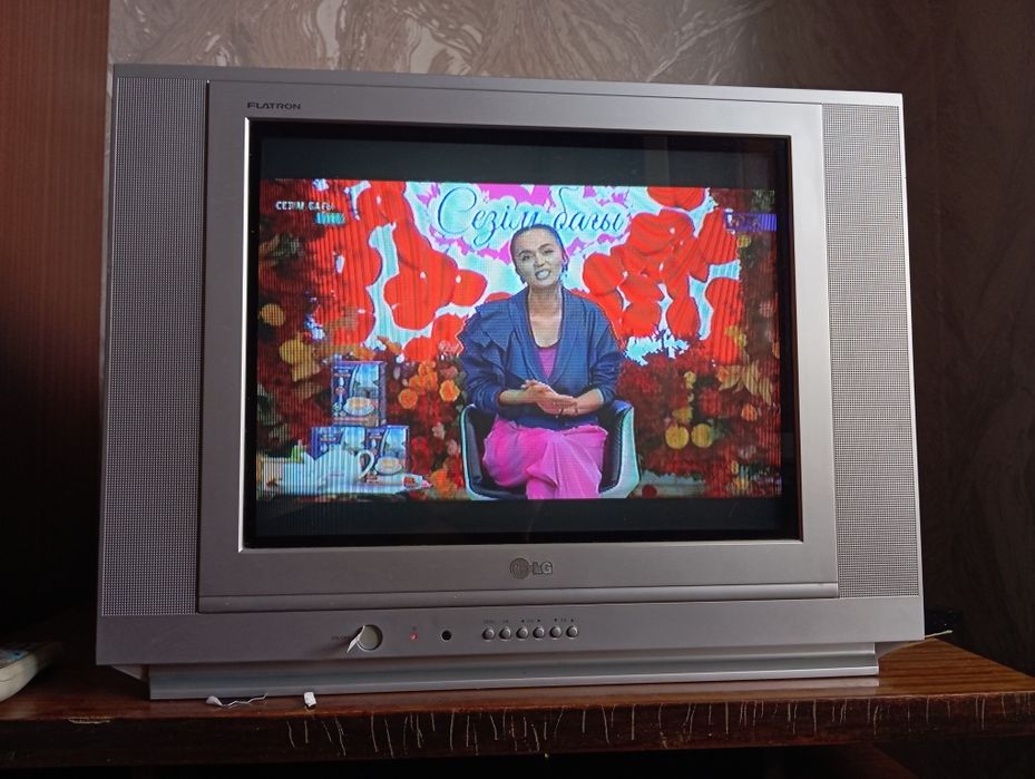 Телевизоры LG и Royson