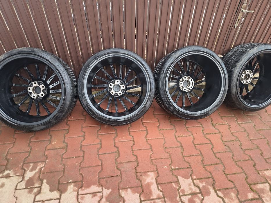 Vânt roți BMW pe 20