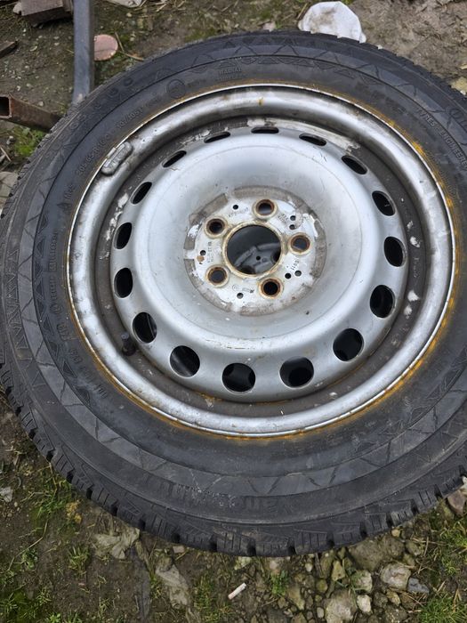 Vand 2 roti 205/65/16 C