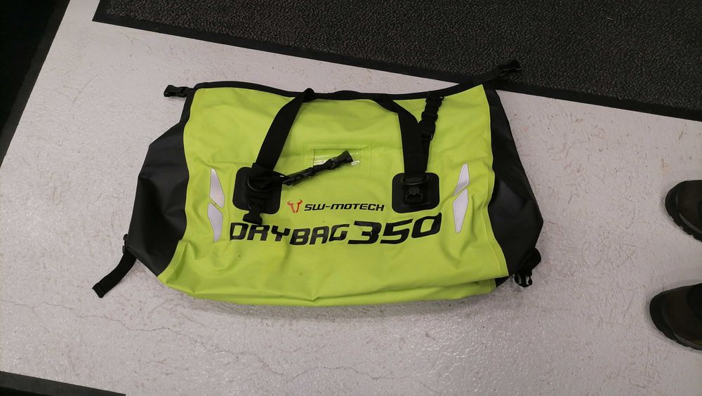 Мото екипировка нови и малко употребявани