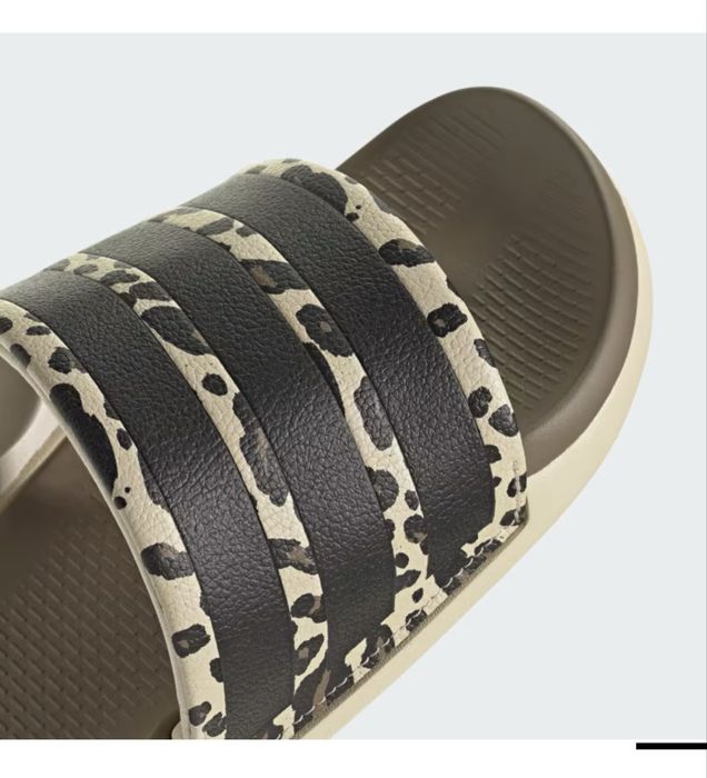 Продам сланцы ADIDAS оригинал