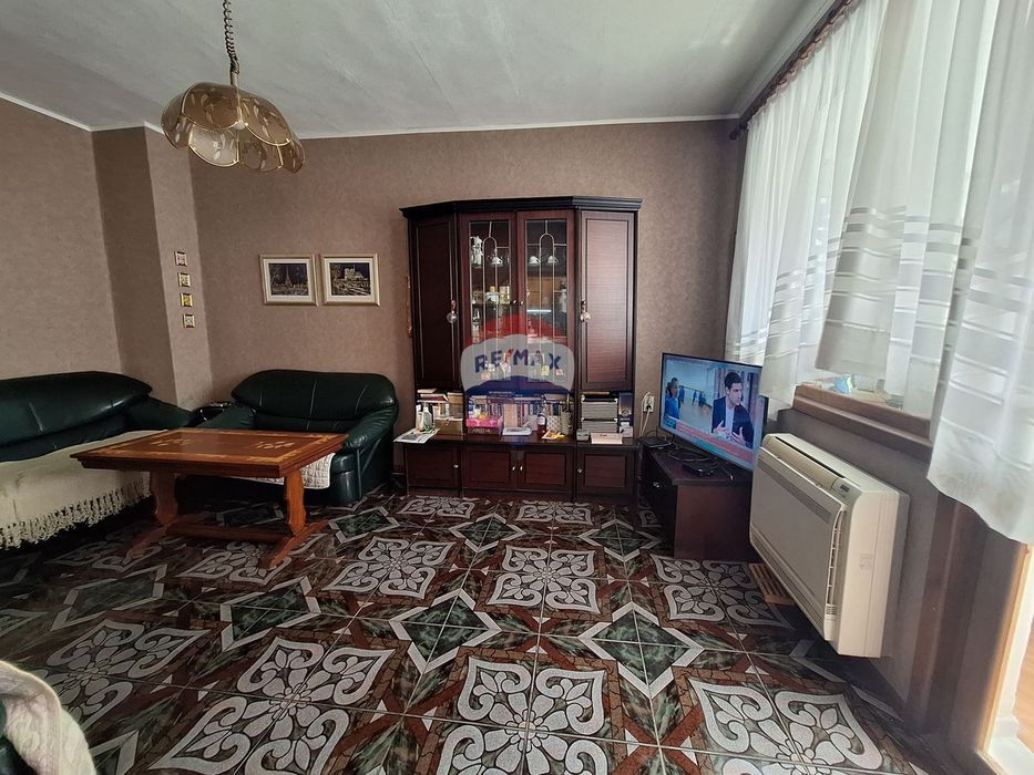 Четиристаен апартамент гр Варна,Трошево СА