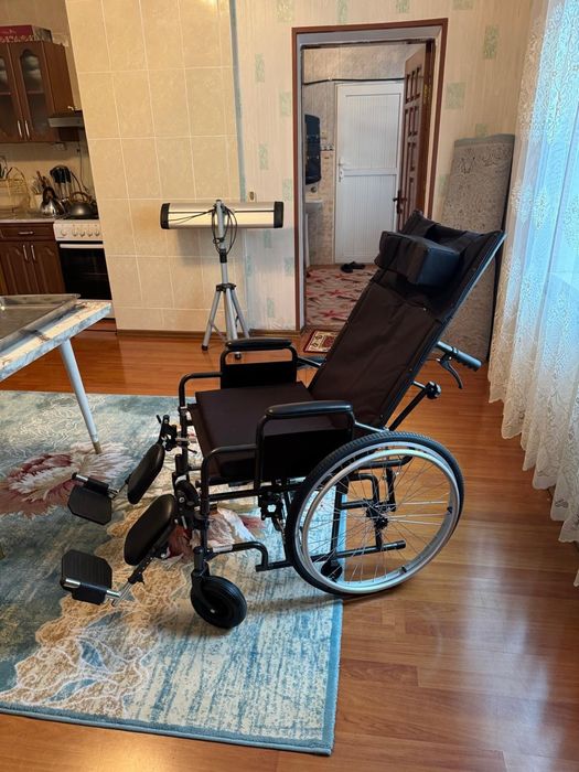 Инвалидная коляска