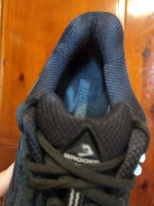 Brooks 43нм. 27,8см.