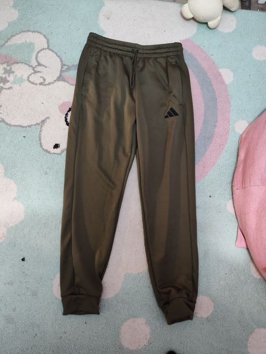 Спортен екип Adidas - оригинален