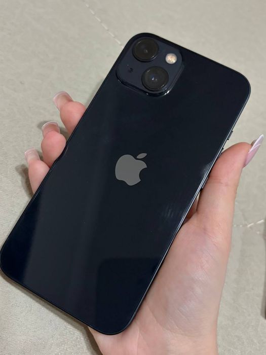 IPhone 13 в хорошем состоянии
