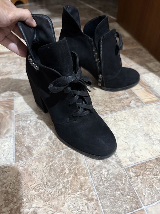 Продам ботильоны