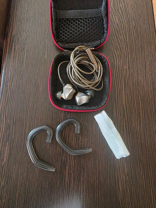 HiFi слушалки Auglamour F100, динамични, in-ear