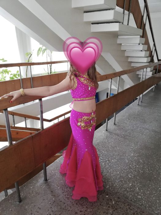 Отдам костюм  Belly dance для девочки