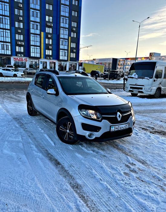 Renault Sandero Stepway 2015 г.