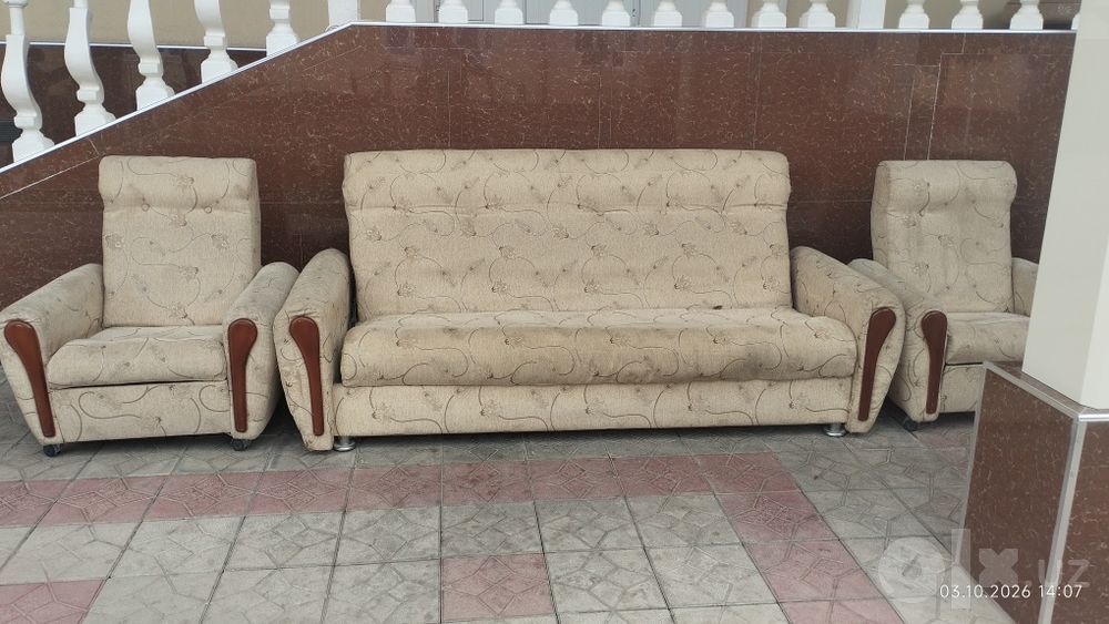 Срочно продается, Диван кресло