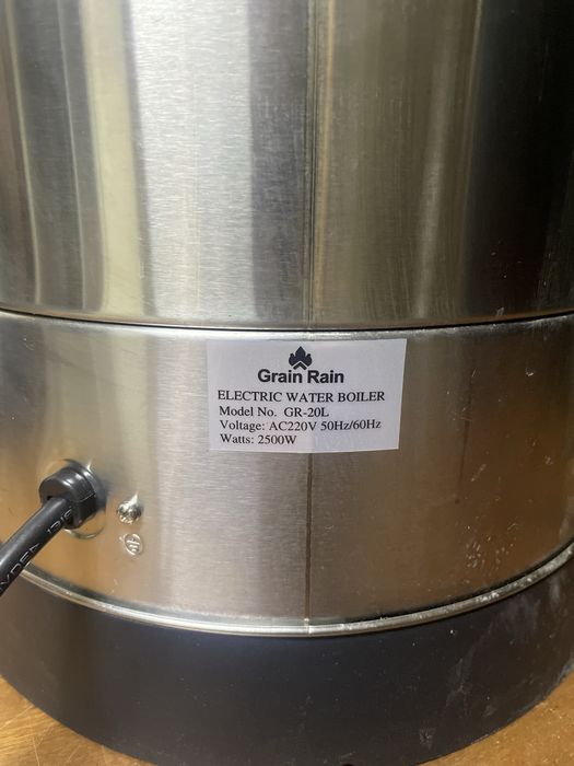 Продам термопот на 20 л