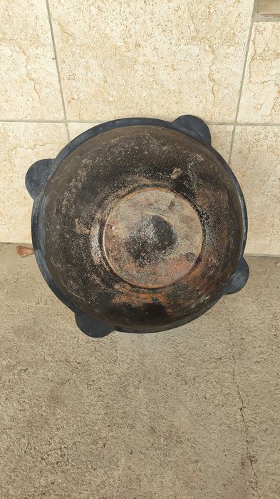 Казан чугунный 10 л