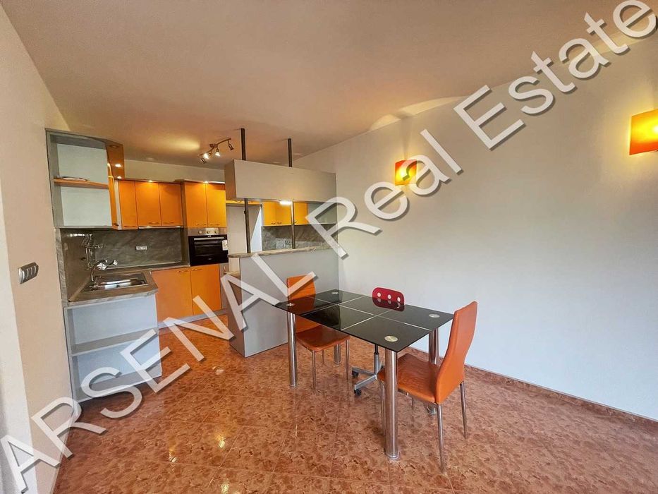 Тристаен апартамент под наем, кв. Слатина