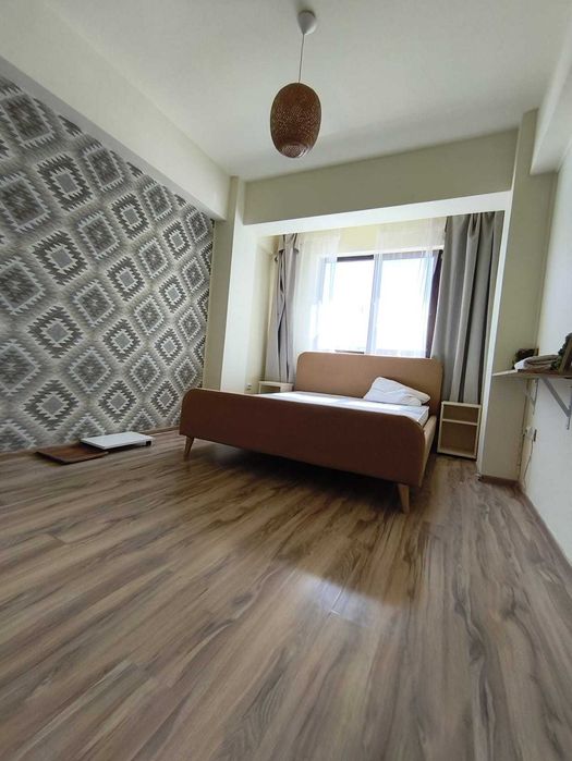 Apartament  cu doua camere decomandat 58mp bloc nou 2015 capat Cug Valea Adanca-Capitol