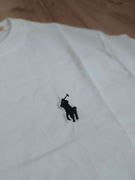 Tricou Ralph Lauren marimea M. nou cu eticheta