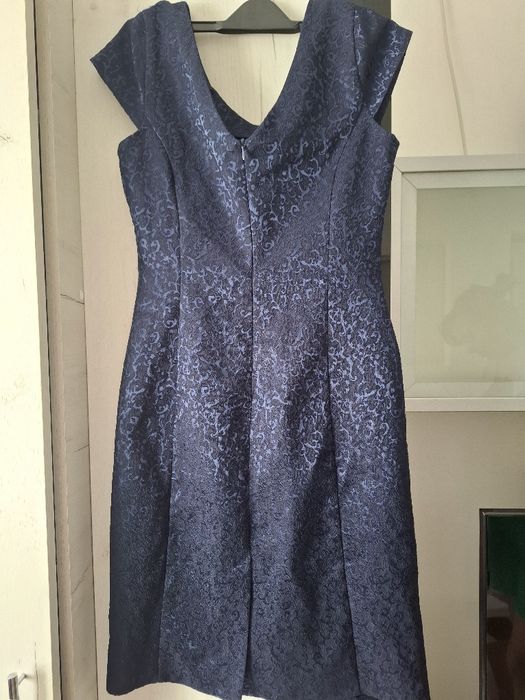 Rochie albastra cu detalii