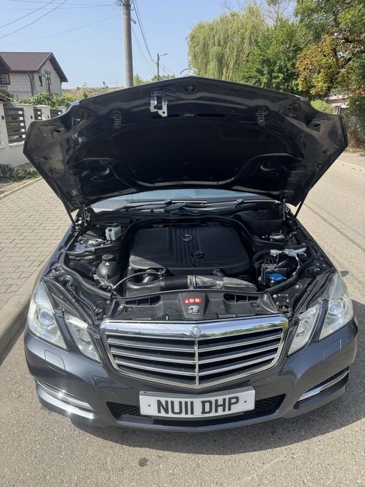 Mercedes E class volan drepta
