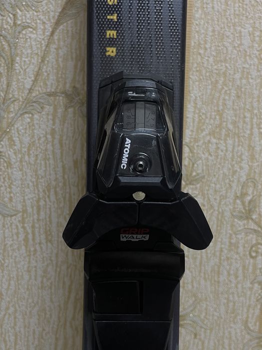 Лыжи Atomic Redster 154