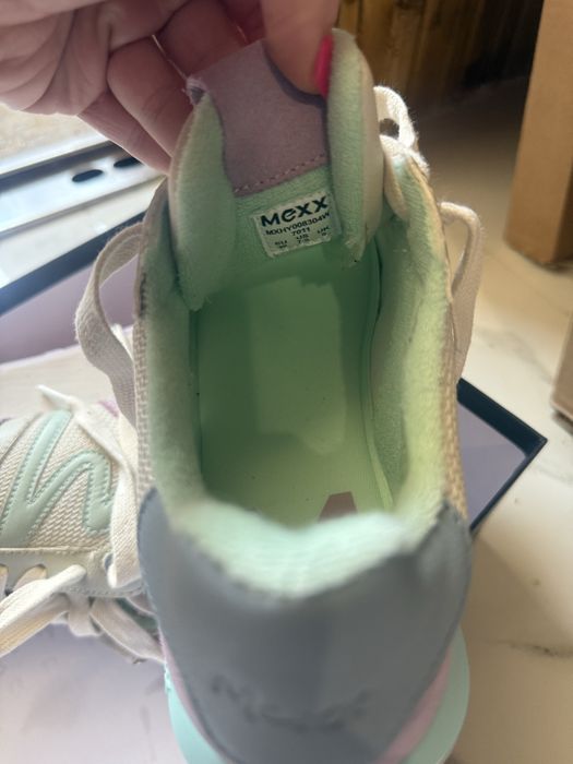 Дамски сникърси MEXX