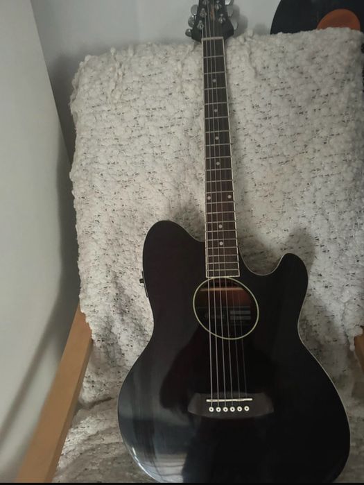 Chitara acustica ibanez