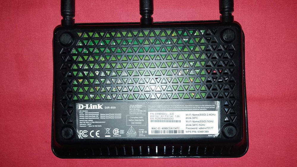 WiFi Рутер D-Link DIR-809 Dual Band AC750
