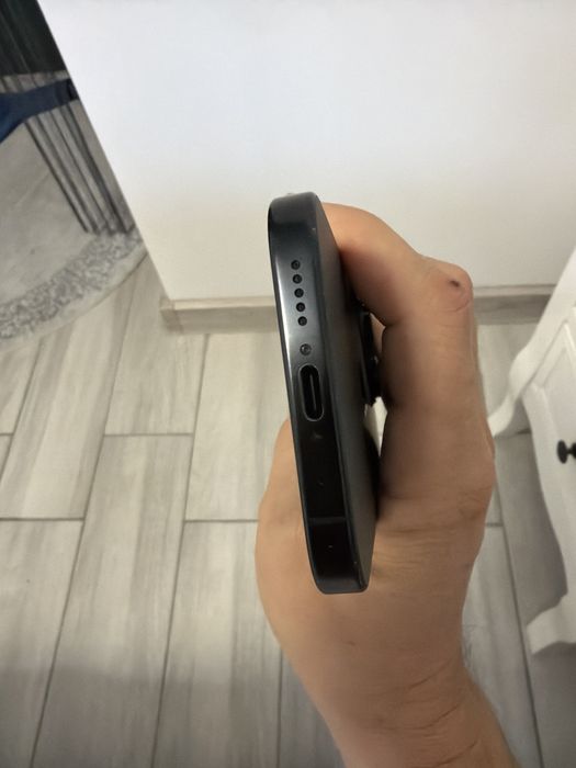 iphone 16 pro black titanium 256gb impecabil, baterie 100%