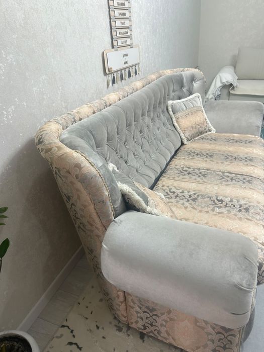 Срочно продам диван!