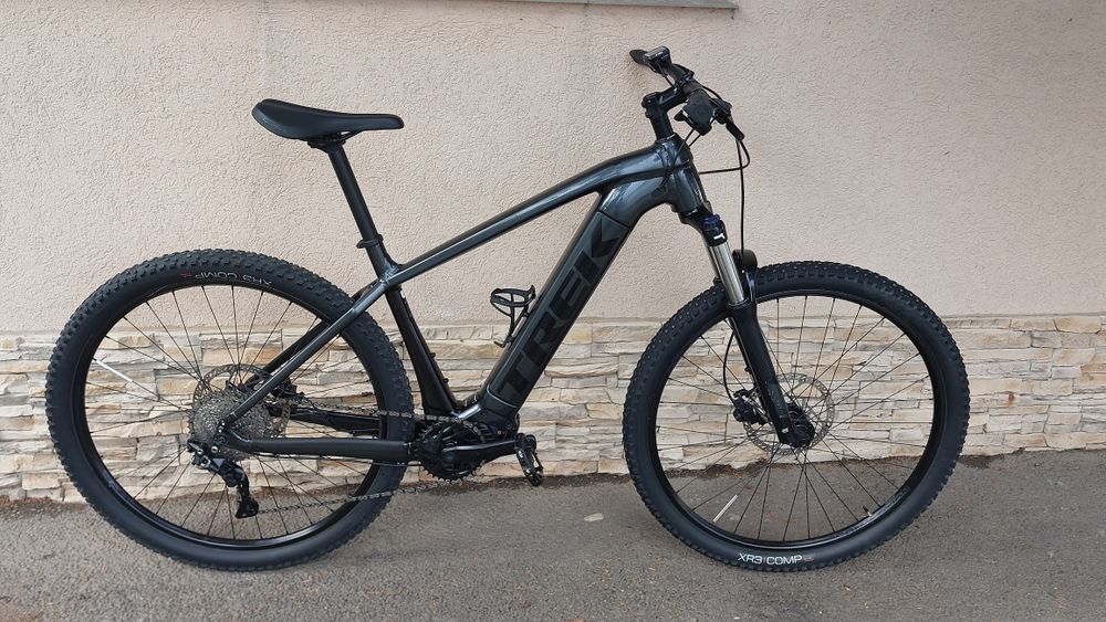 Bicicleta electrica  Trek bosch cx 4