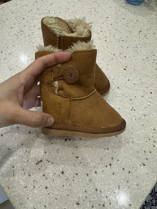 Сапожки детские новые uggi преимум качества с мехом размер 13 см