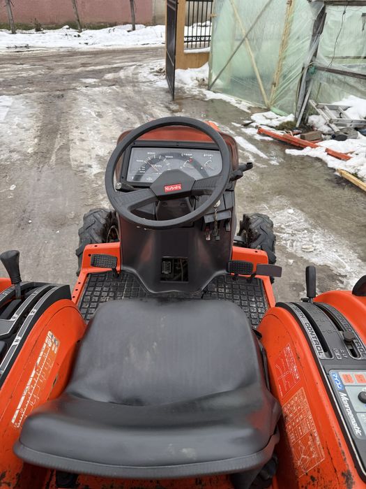 Kubota GT 8| 4 cilindri | 26 cp| tractor japonez 4x4