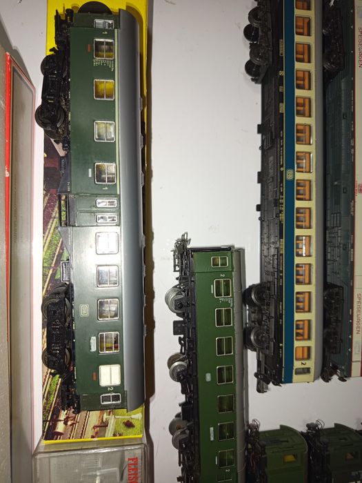 Vagoane călători HO Piko Lima Trix Fleischmann trenulețe diorama pik