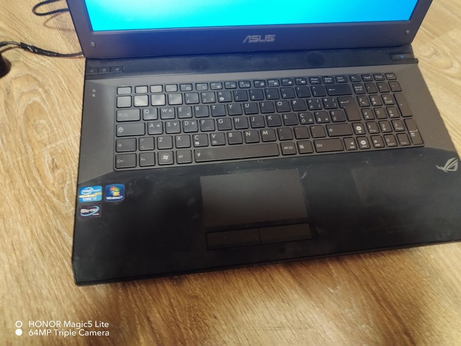 Laptop Asus G73s