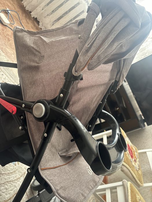 Продам Коляску в хорошем состояние