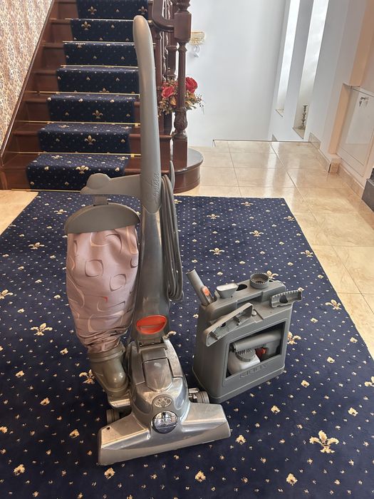 Aspirator Kirby original 10/10 + accesorii preț nou 2000€