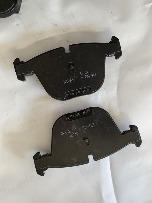 Оригинални задни накладки BMW 5 F07 7 F01