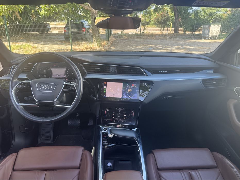Audi E-Tron * 95kWh* B&O* 360* ПАНО* DIS* SHADOW LINE