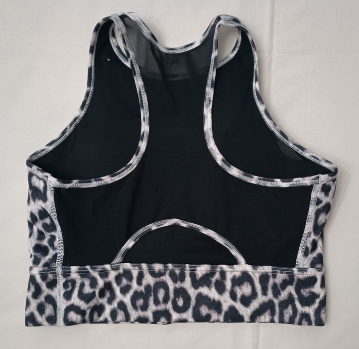 Nike DRI-FIT Everything Leopard Bra оригинално бюстие потник с подплънки L Найк спорт фитнес тренировки