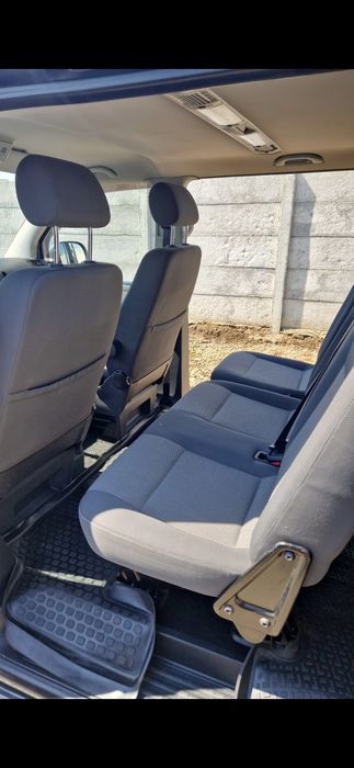 VOLKSWAGEN Caravelle 2011 — imagine 3
