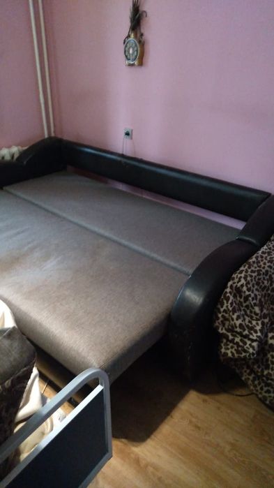 Диван недорого, самовывоз.