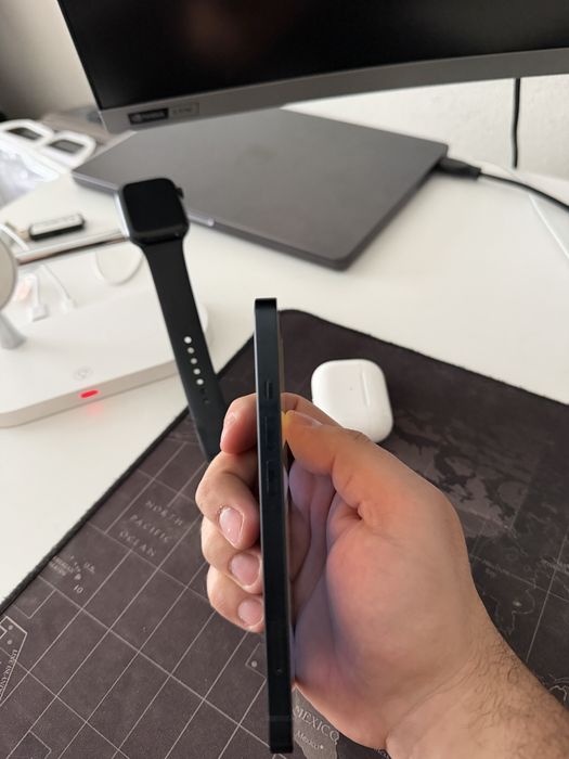 iPhone 13 Midnight, 128 GB,