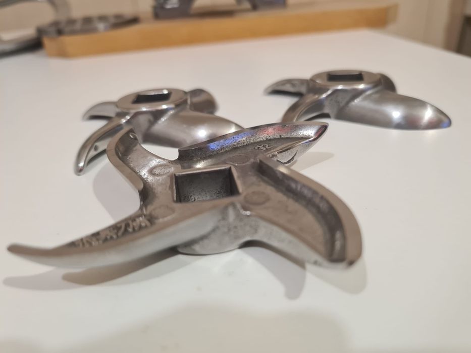 Cutite masina tocat carne 32