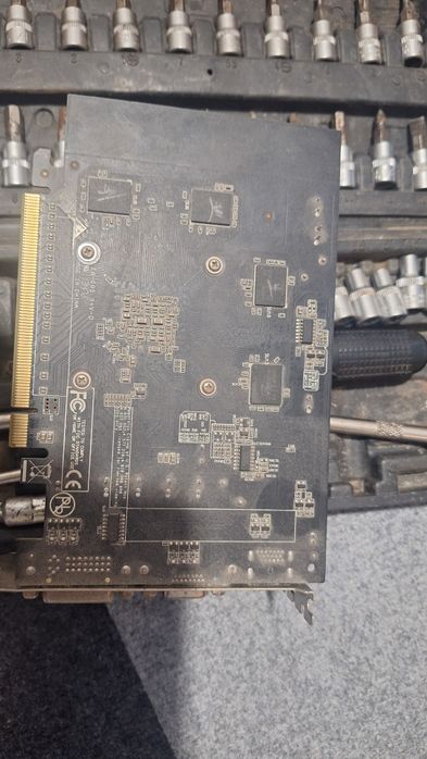 Продам видеокарту GT 730
